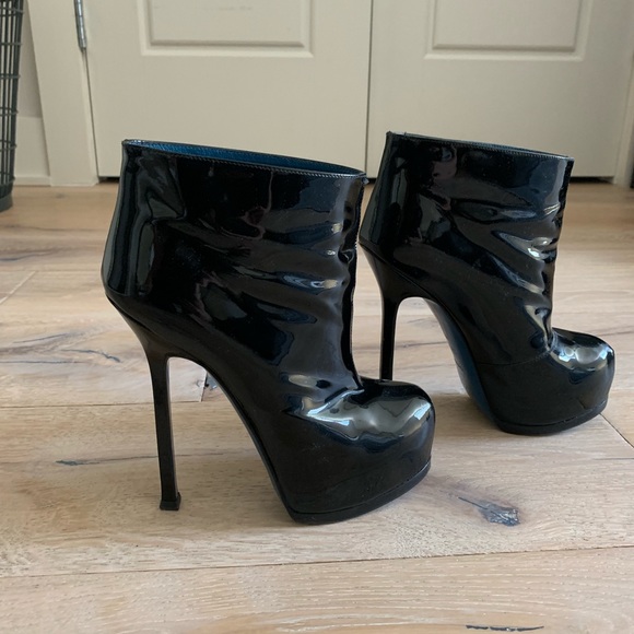 Saint Laurent Shoes - Saint Laurent platform patent leather booties Saint Laurent Shoes - Saint Laurent platform patent leather booties